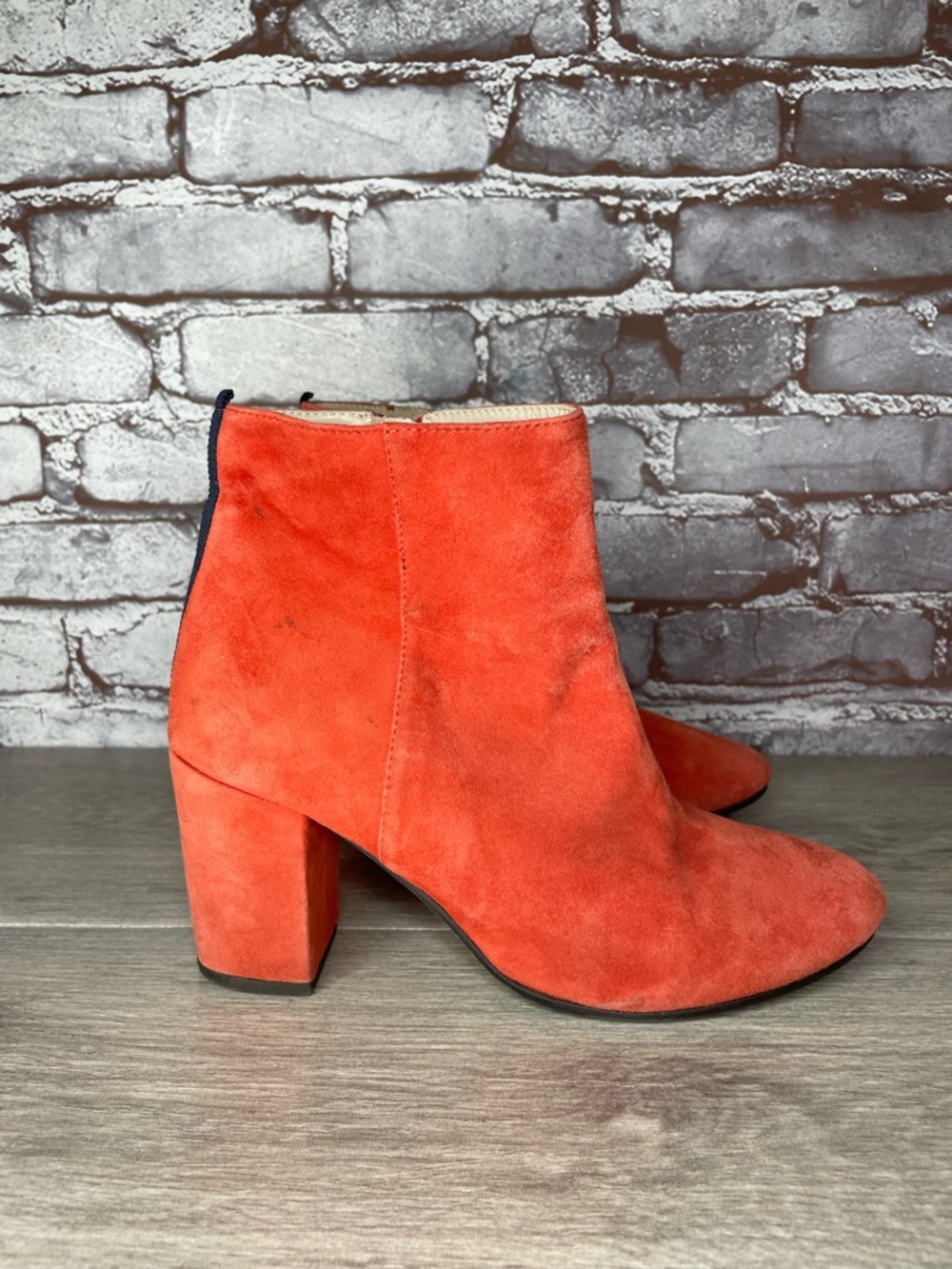Boden Orange Suede Leather Side Zipper Heeled Ankle Boots Women Sz 39EU/8.5M US